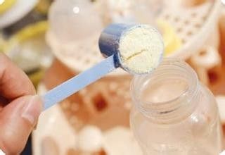 沖奶粉的常見(jiàn)錯(cuò)誤 這幾種錯(cuò)誤家長(zhǎng)不要犯