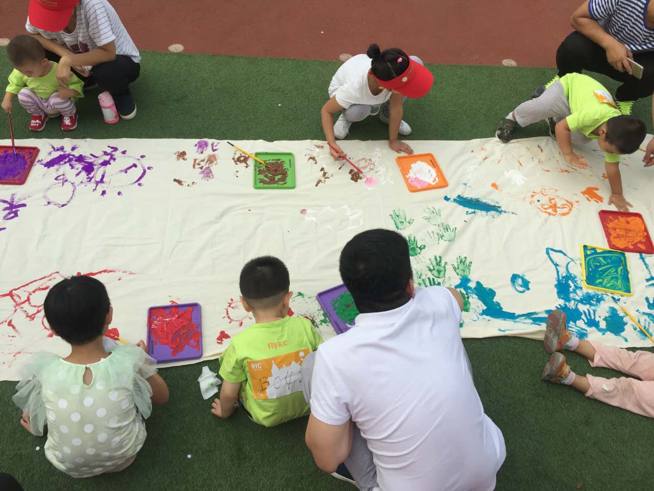 NYC紐約國際唐山福地早教中心：NYC第一屆大型親子運動會《Running baby》回顧