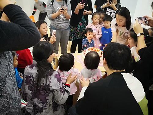 NYC紐約國際天津濱海早教中心：“圣誕精靈”生日會回顧