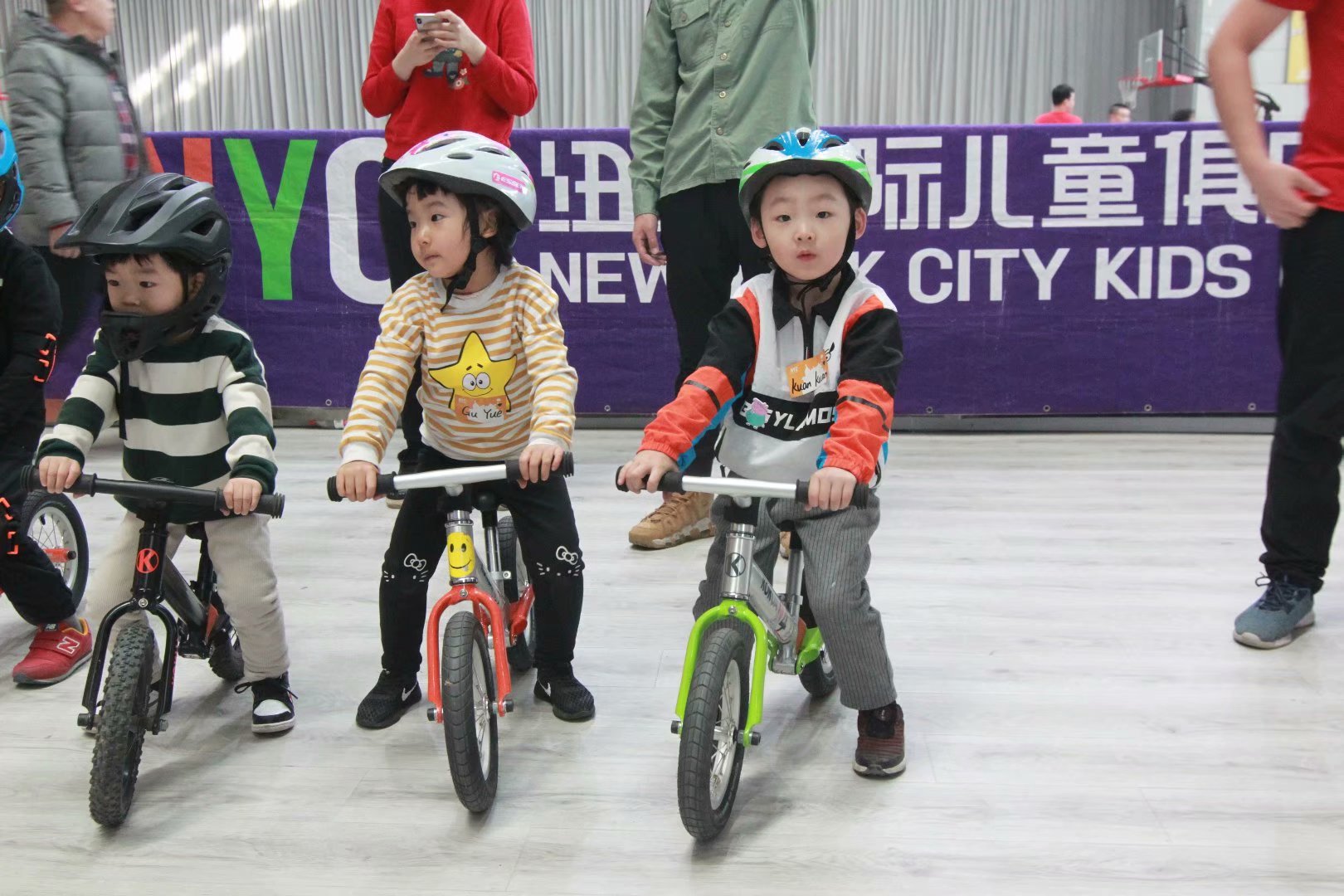 NYC紐約國際烏魯木齊萬達中心平衡車
