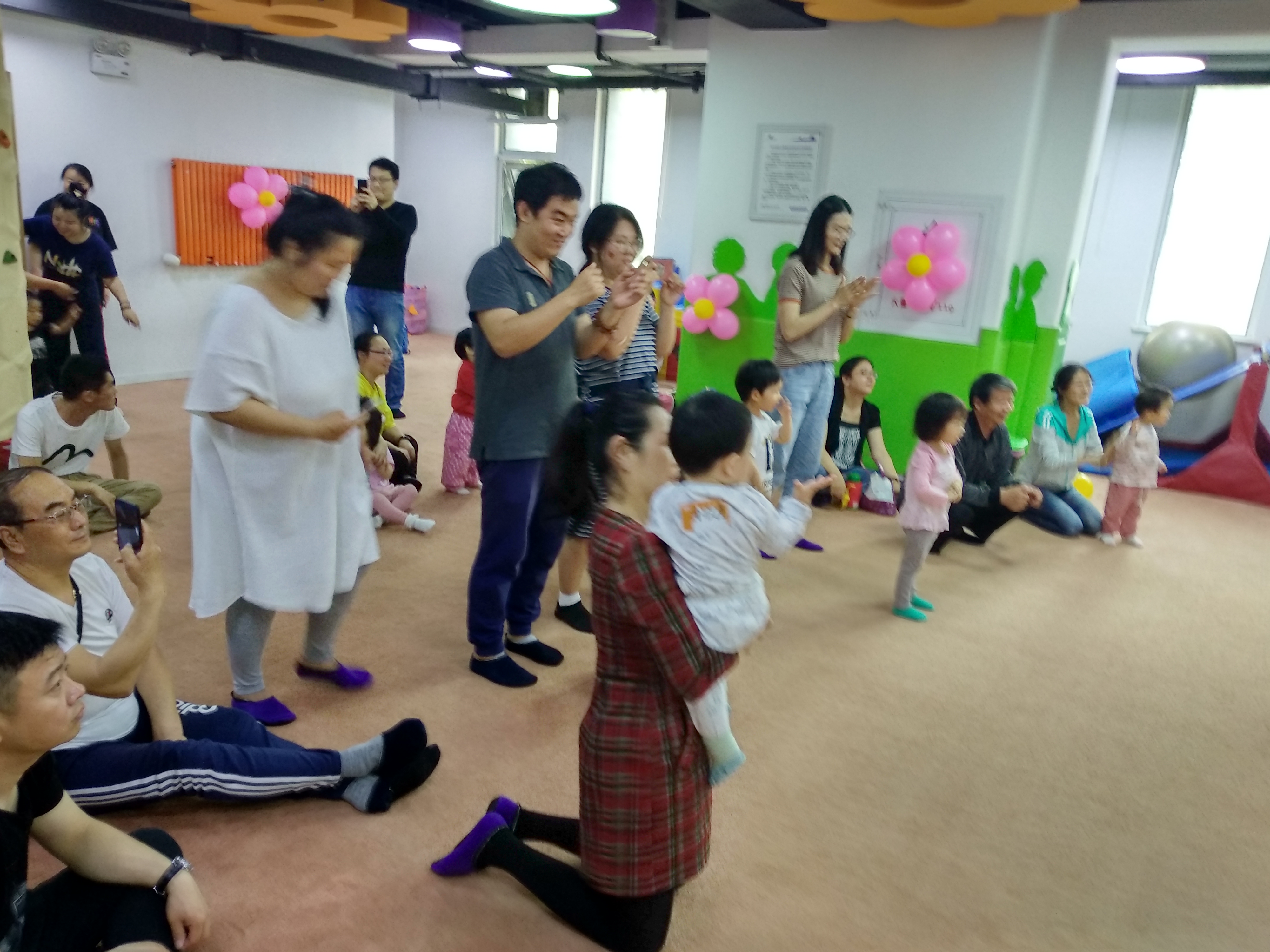 NYC紐約國(guó)際唐山早教中心：【超人媽咪回顧】在NYC，感恩媽媽的愛(ài)！
