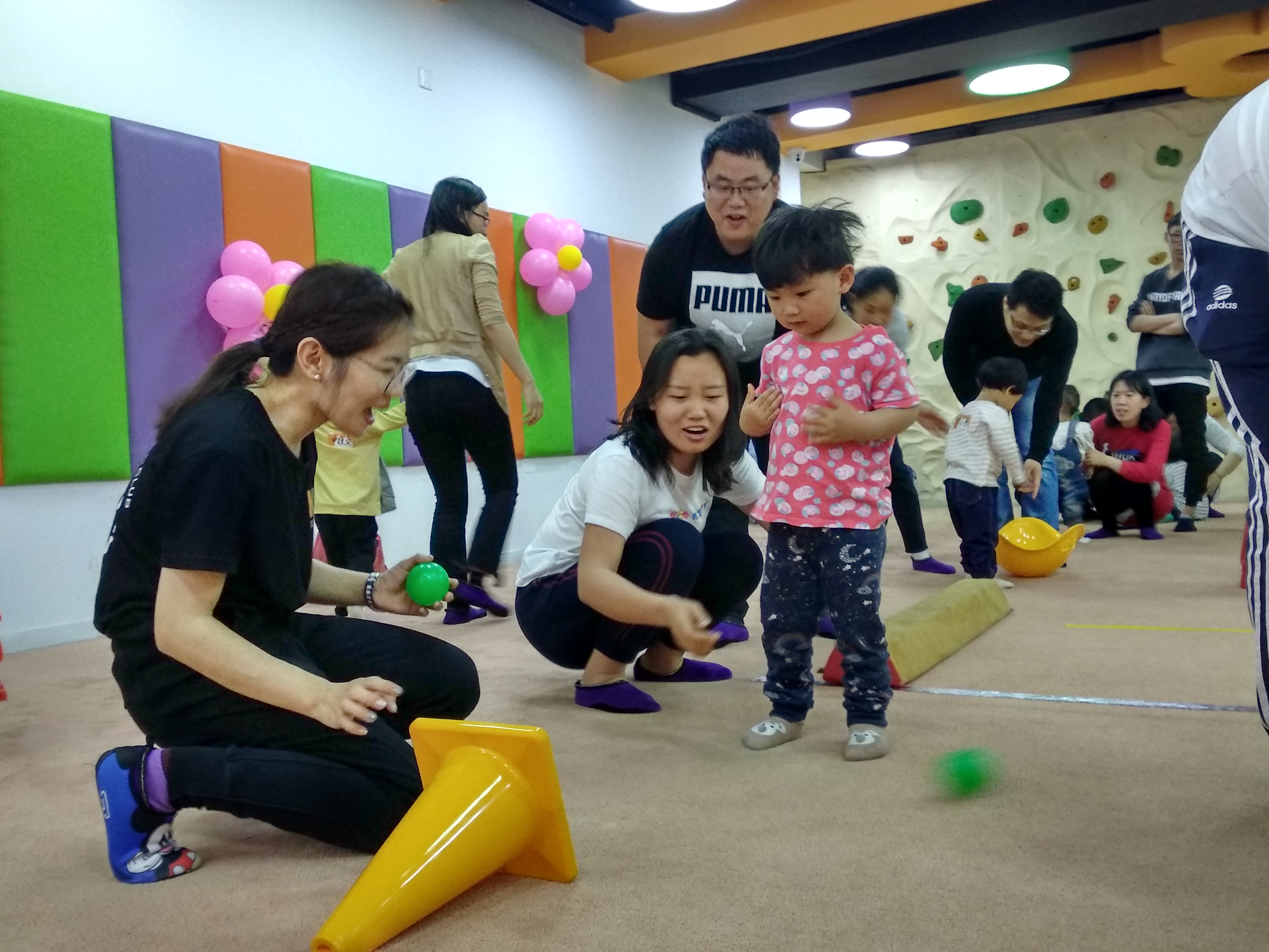 NYC紐約國(guó)際唐山早教中心：【超人媽咪回顧】在NYC，感恩媽媽的愛(ài)！