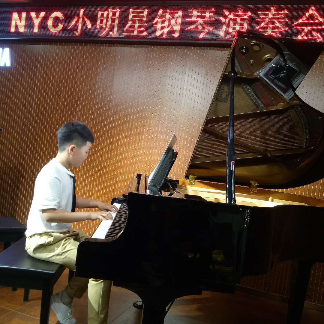 NYC紐約國際唐山早教中心：NYC小明星鋼琴演奏會精彩回顧